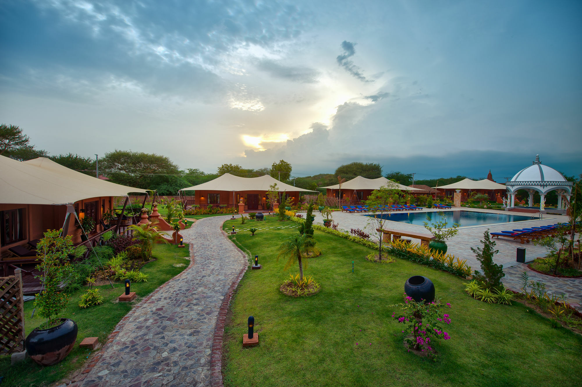 Bagan Lodge Exterior photo